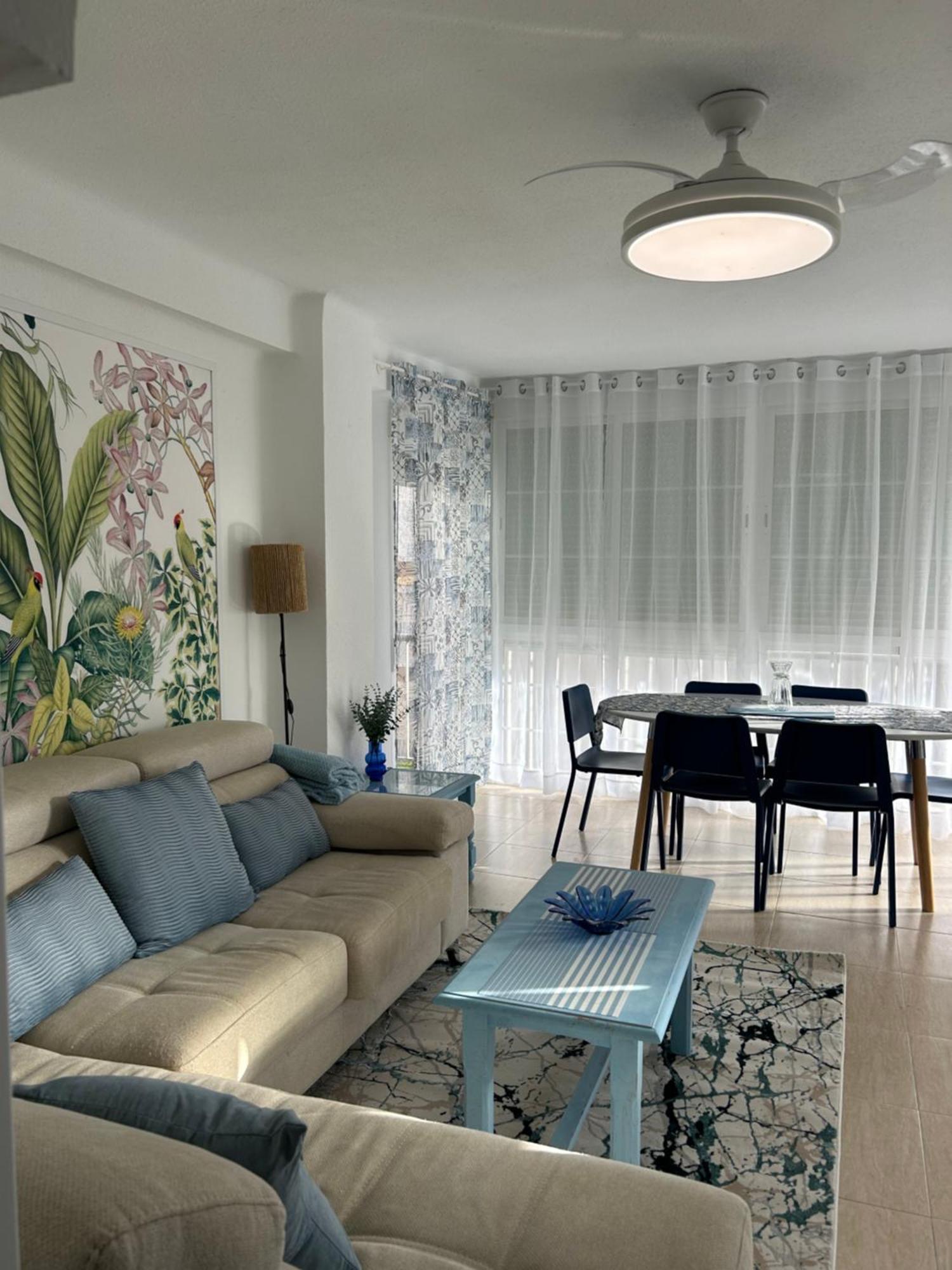 Blue Apartament Торре-дель-Мар Экстерьер фото